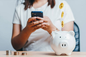 How to build wealth through smart budgeting and saving